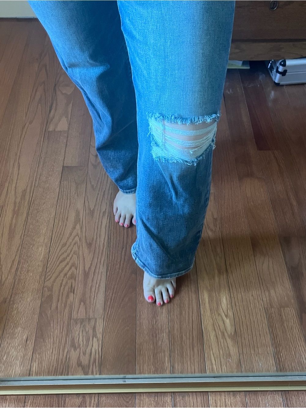 Hidden Straight-Leg Distressed Jeans - NWOT - Picture 10 of 12